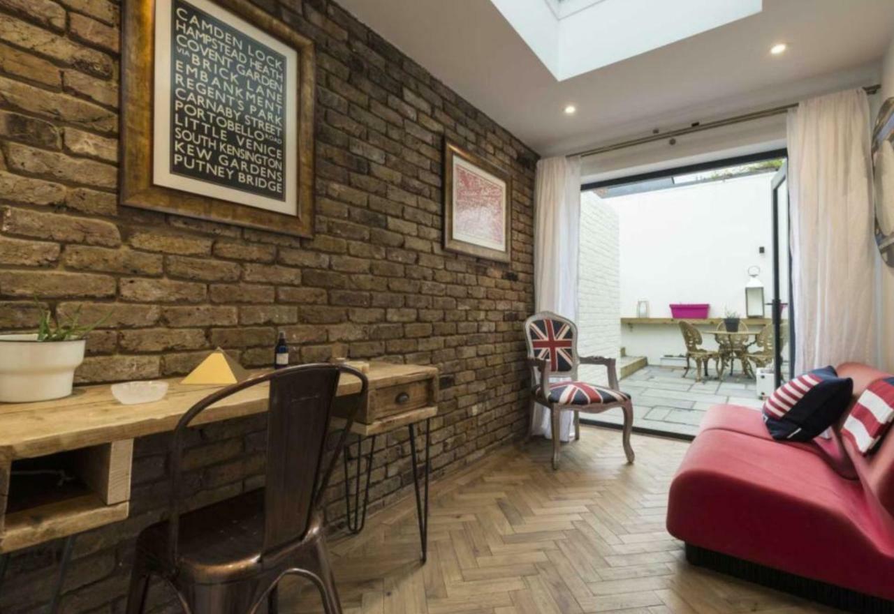 Stunning Gated Home London Ngoại thất bức ảnh